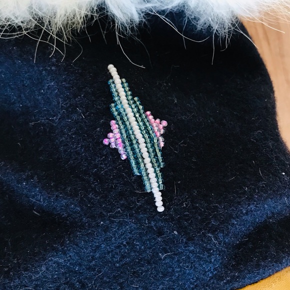 Indigenous Vintage Hand crafted bootie leather/felt/fur/beaded. Men 10.5 Lady 11 - Picture 14 of 14